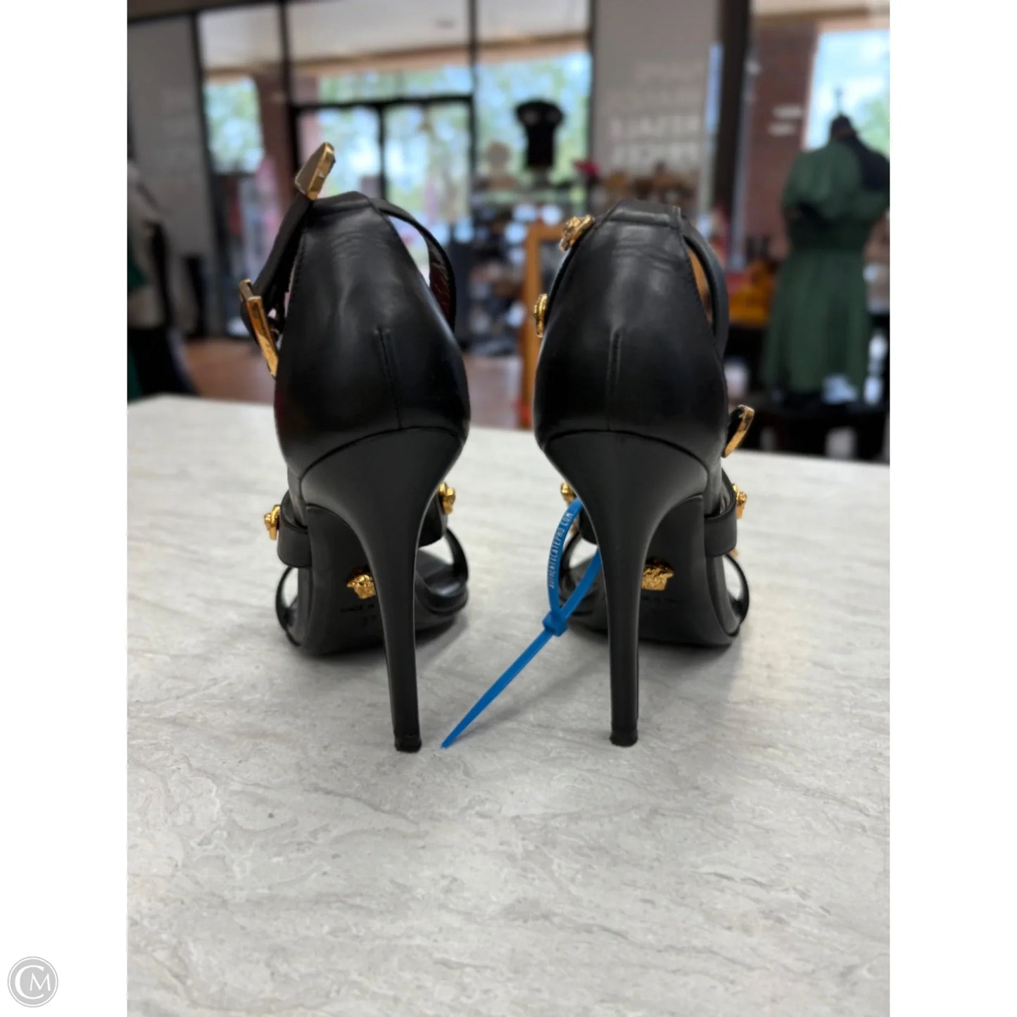 Shoes Luxury Designer By Versace In Black, Size: 6.5