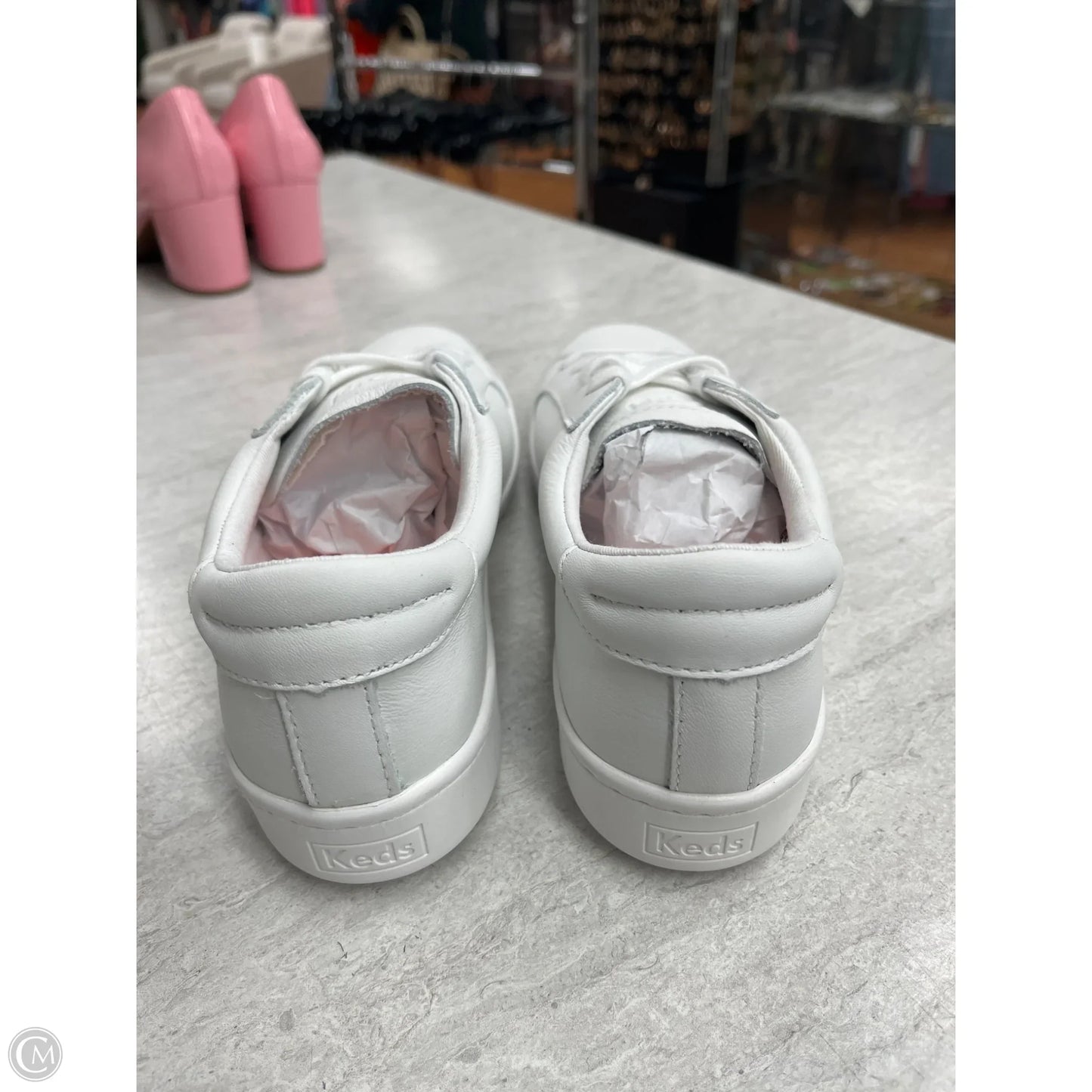 Shoes Sneakers By Keds In White, Size: 9.5
