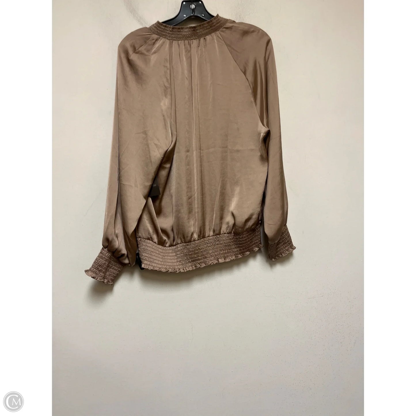 Top Long Sleeve By Vince Camuto In Brown, Size: M