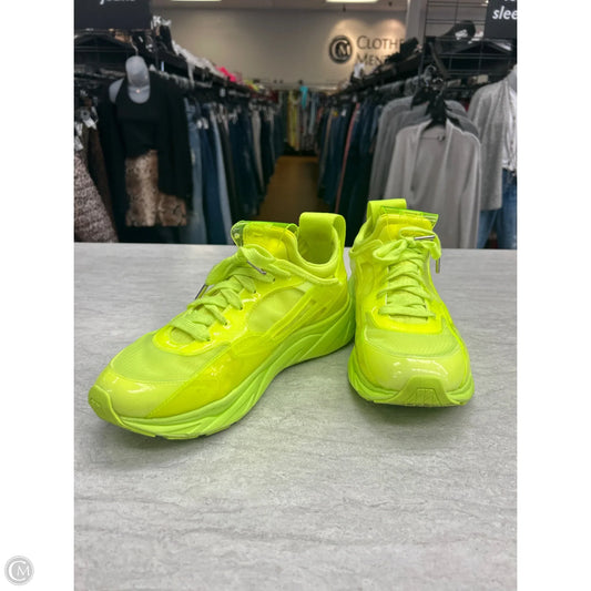 Shoes Athletic By Fila In Yellow, Size: 11
