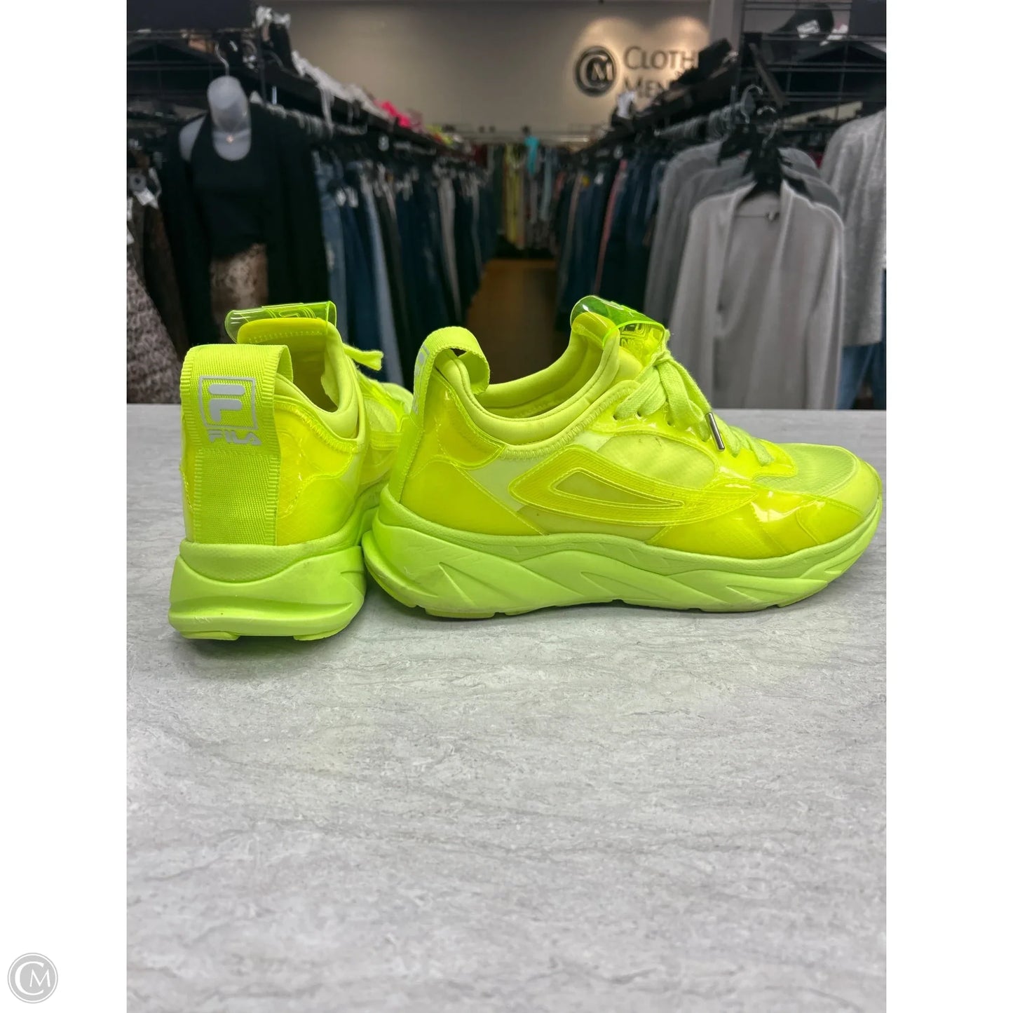 Shoes Athletic By Fila In Yellow, Size: 11