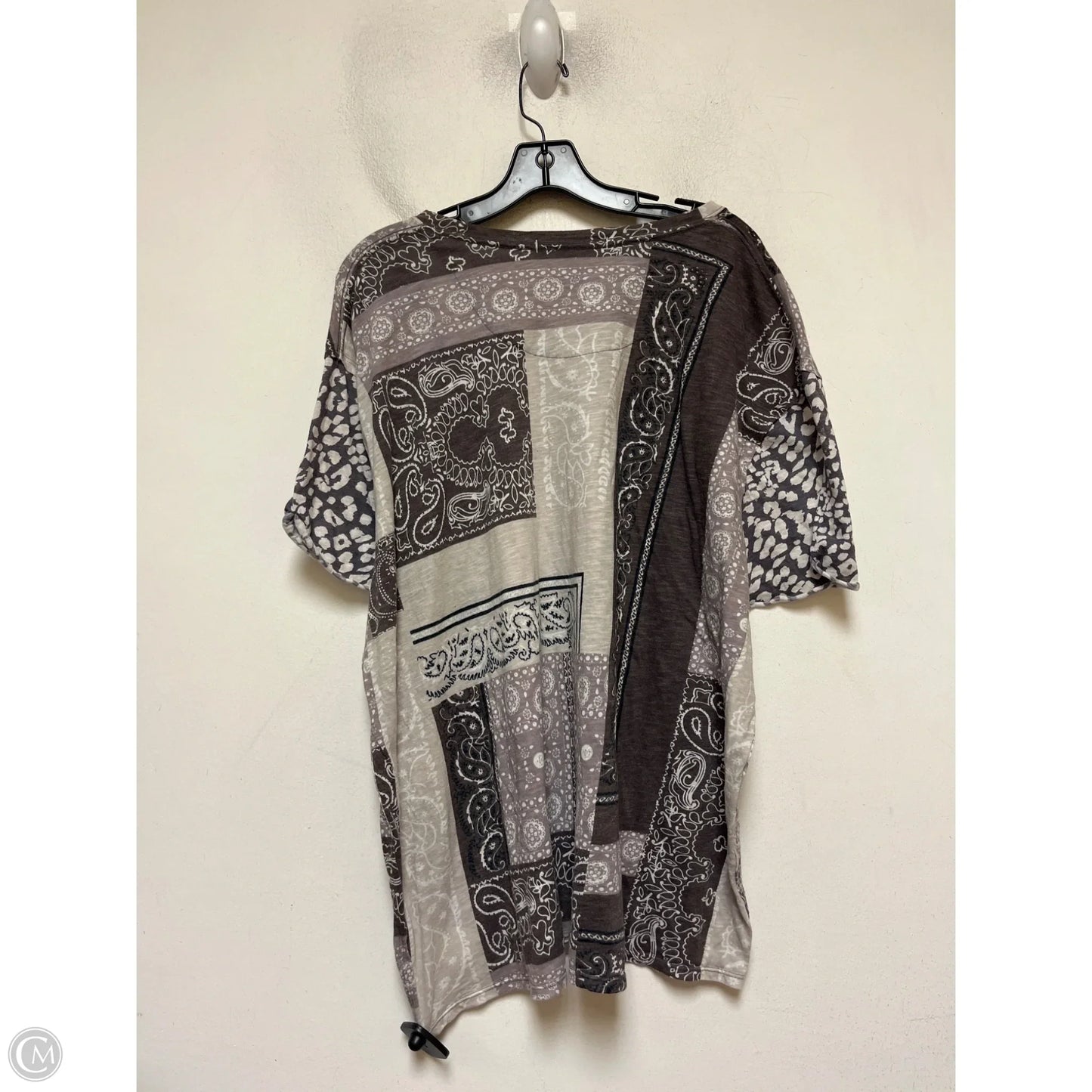 Top Short Sleeve By We The Free In Grey, Size: Xl