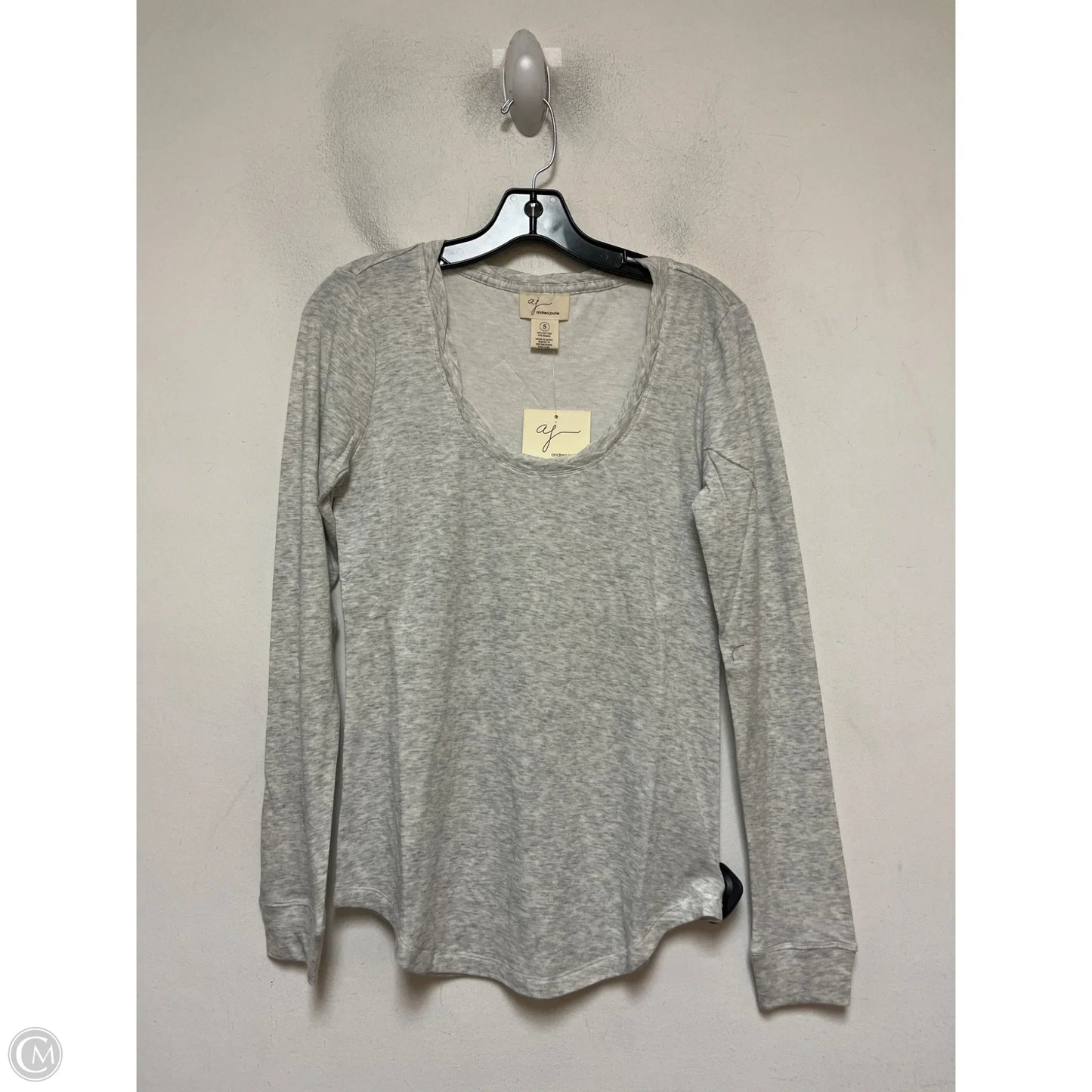 Top Long Sleeve By Andrea Jovine In Grey, Size: S