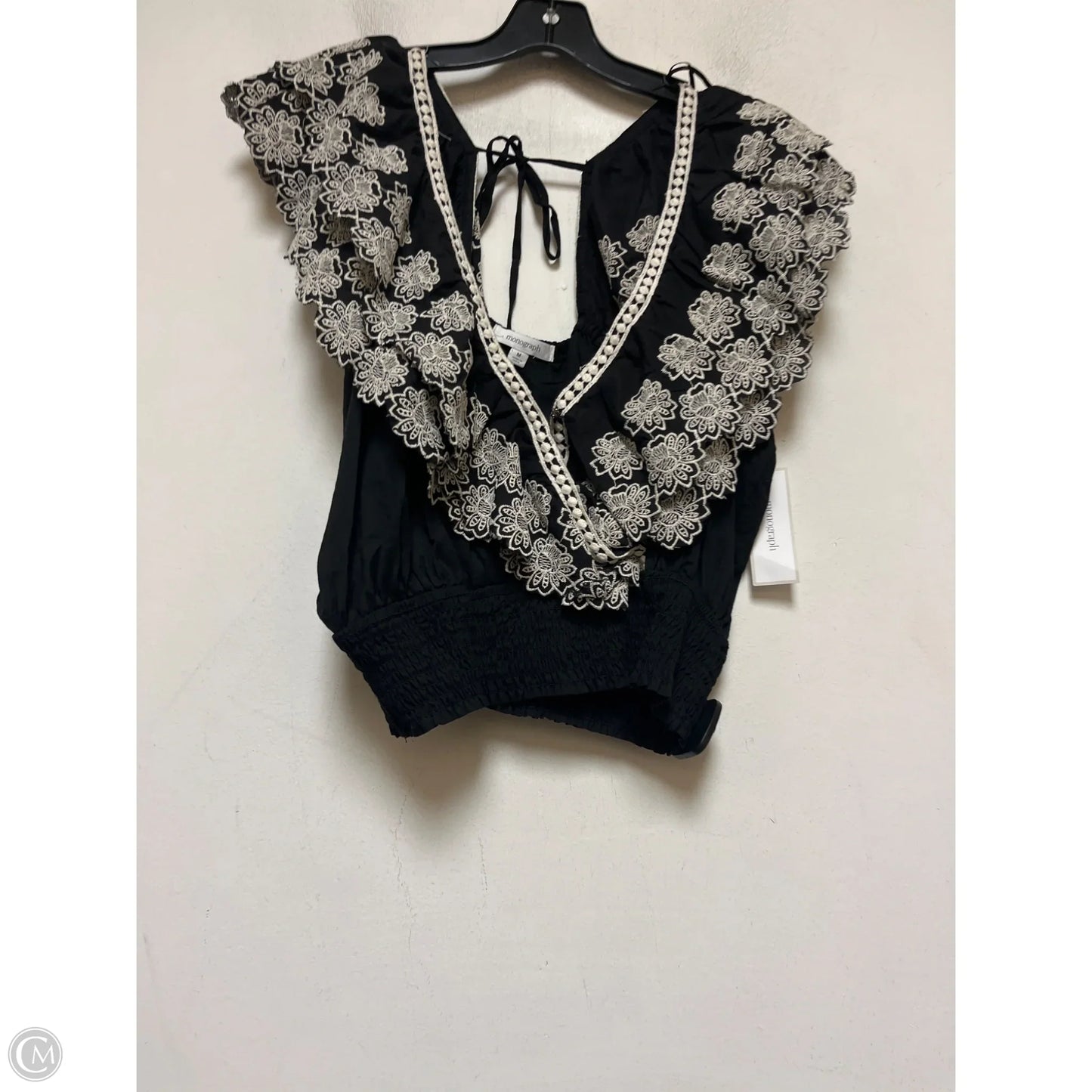 Top Short Sleeve By Clothes Mentor In Black & Cream, Size: M