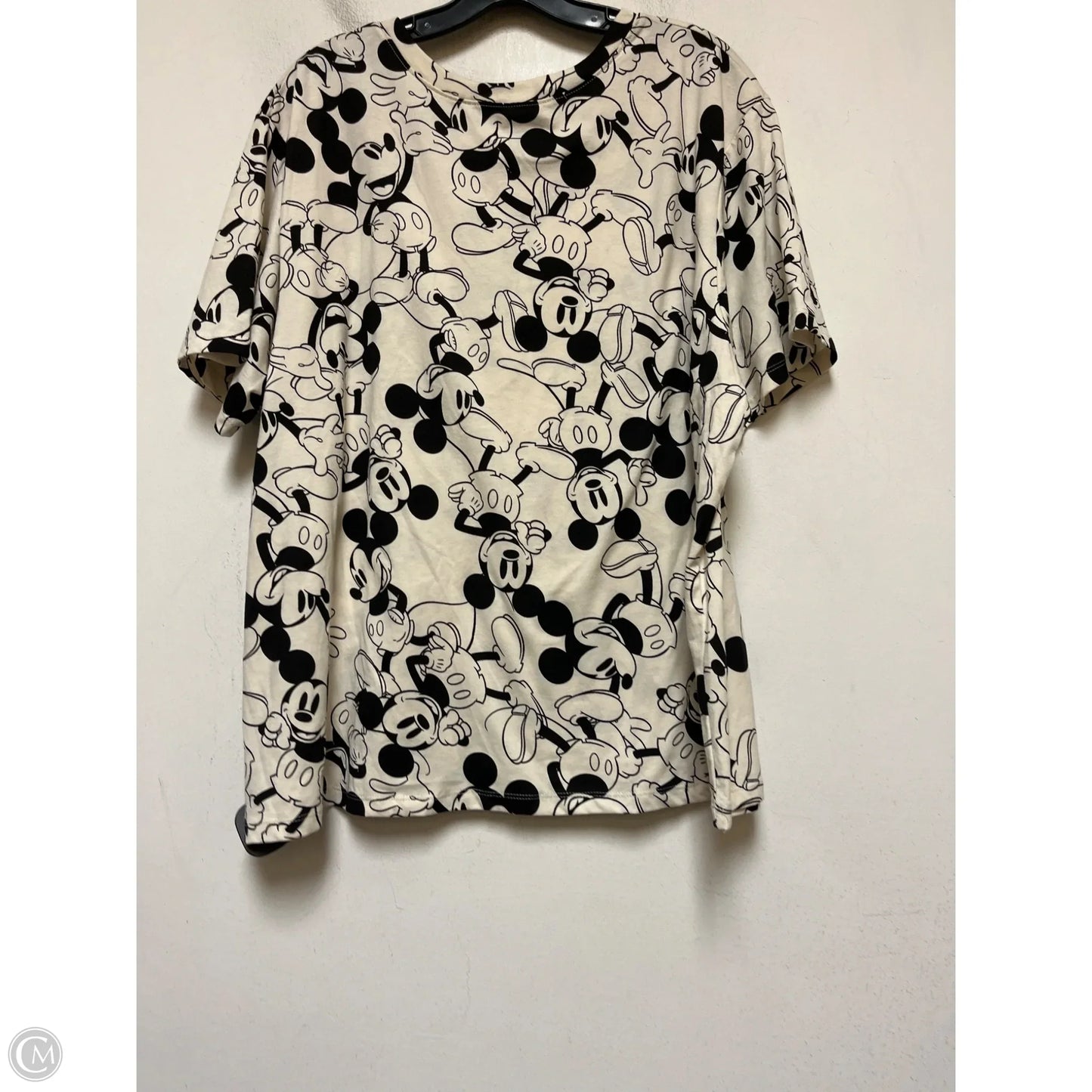 Top Short Sleeve By Disney In Black & Cream, Size: 3x
