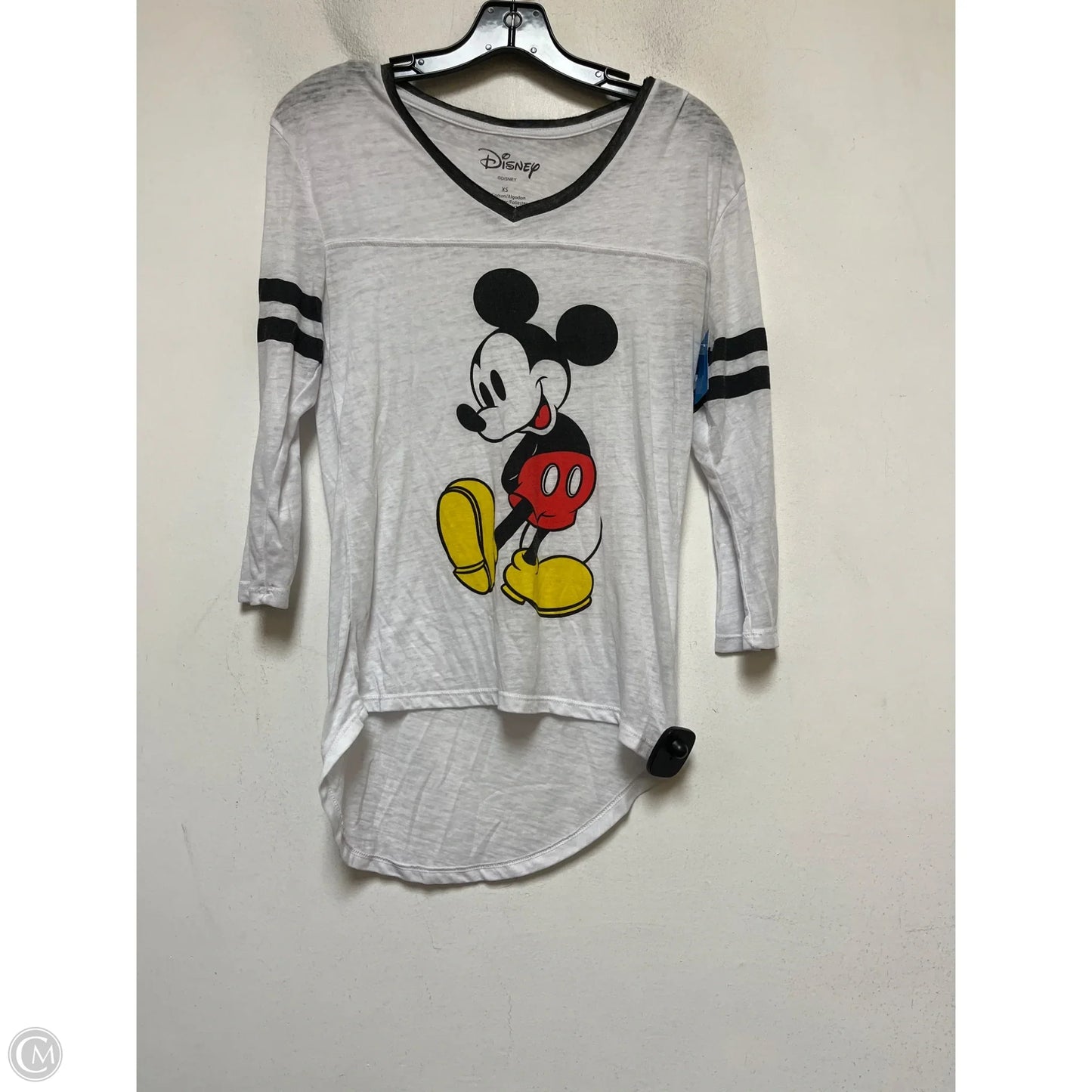 Top Short Sleeve By Disney In Black & White, Size: Xs