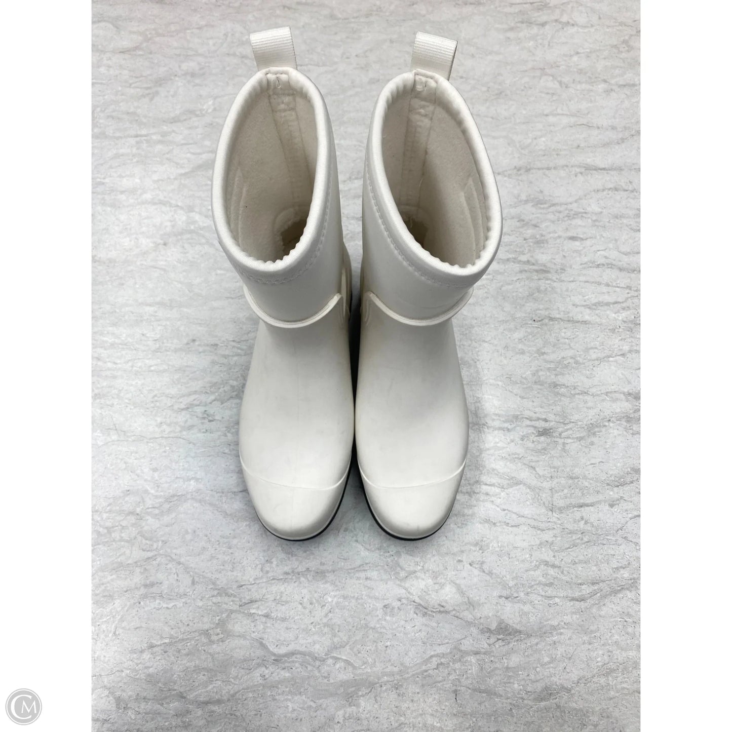 Boots Designer By Ugg In White, Size: 6