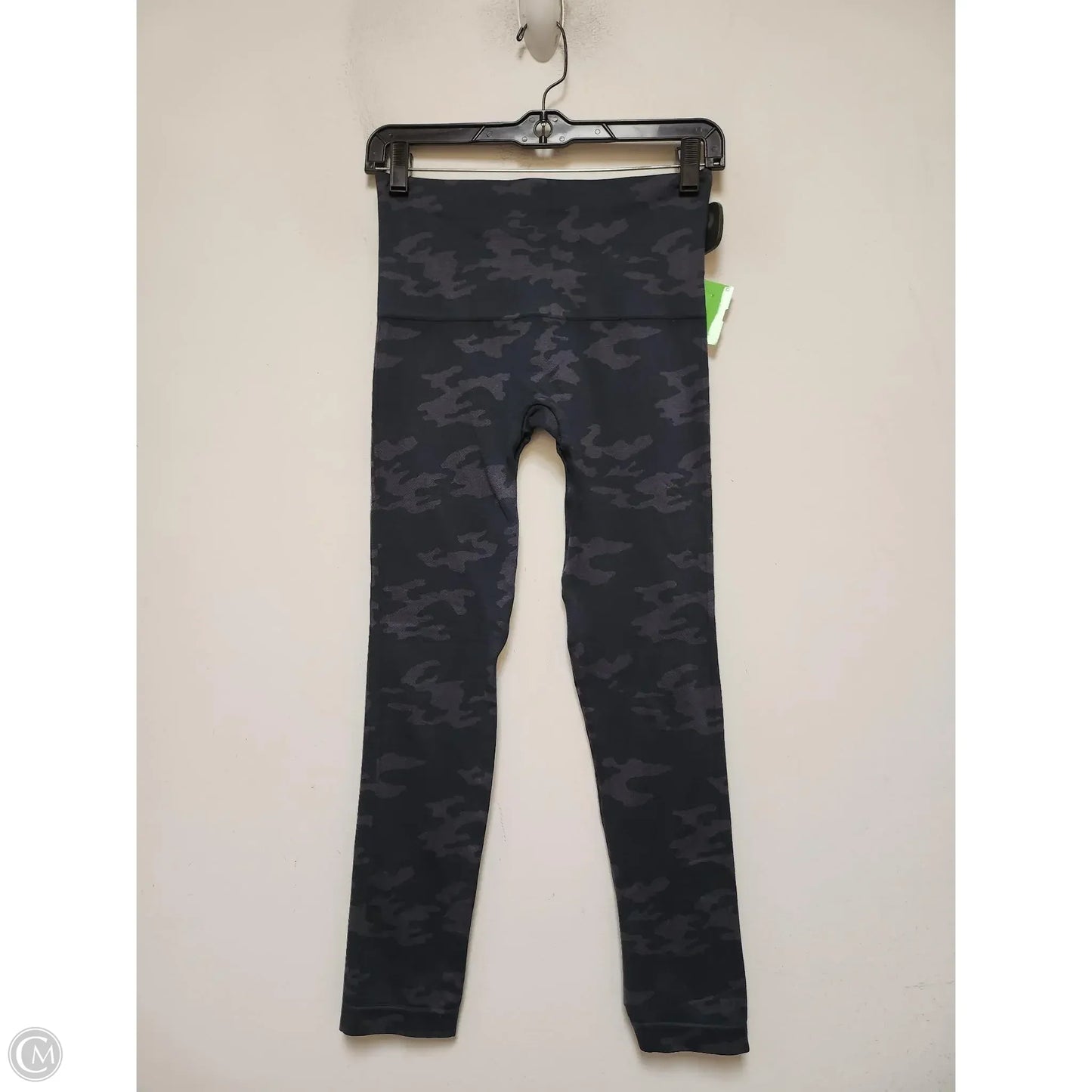 Athletic Leggings By Spanx In Camouflage Print, Size: M
