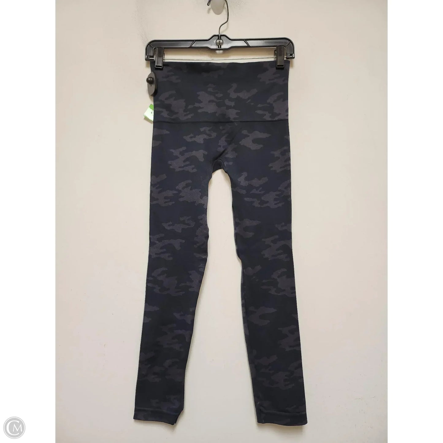 Athletic Leggings By Spanx In Camouflage Print, Size: M