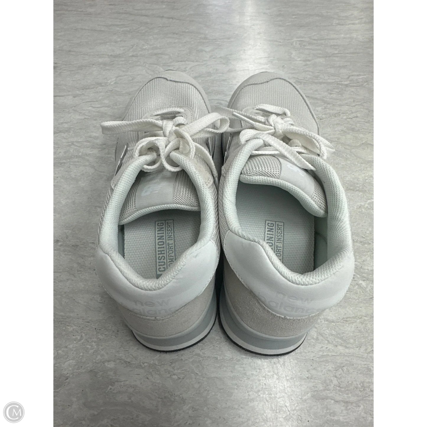 Shoes Athletic By New Balance In Cream, Size: 12