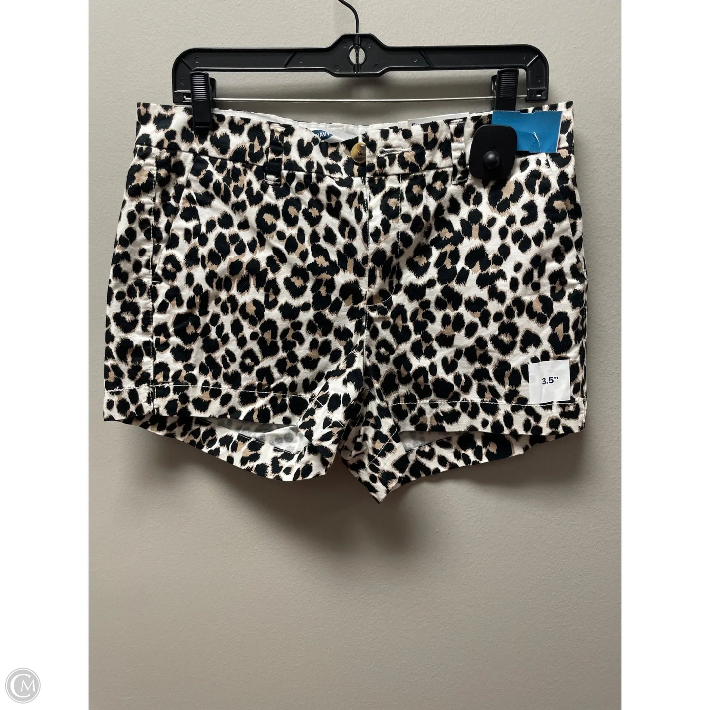 Shorts By Old Navy In Animal Print, Size: 8