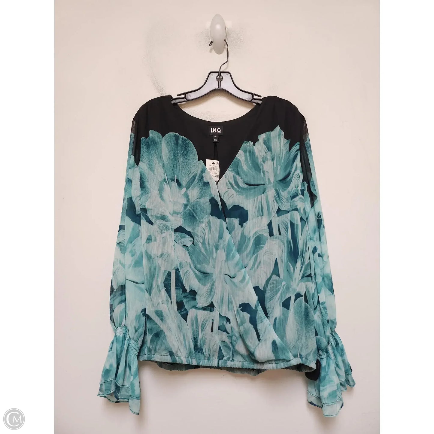 Top Long Sleeve By Inc In Green, Size: Xxl