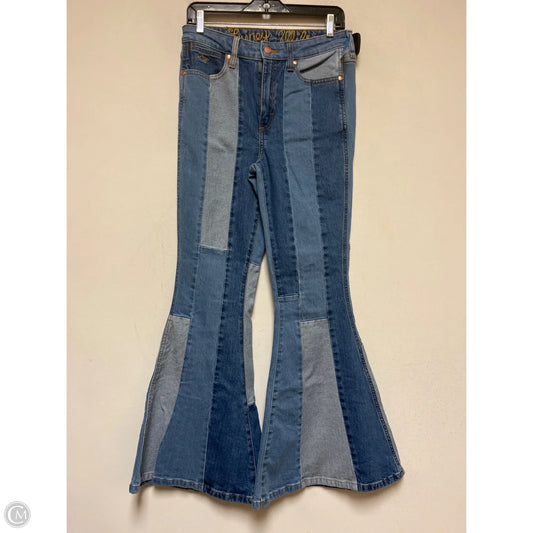 Jeans Flared By Wrangler In Blue Denim, Size: 6