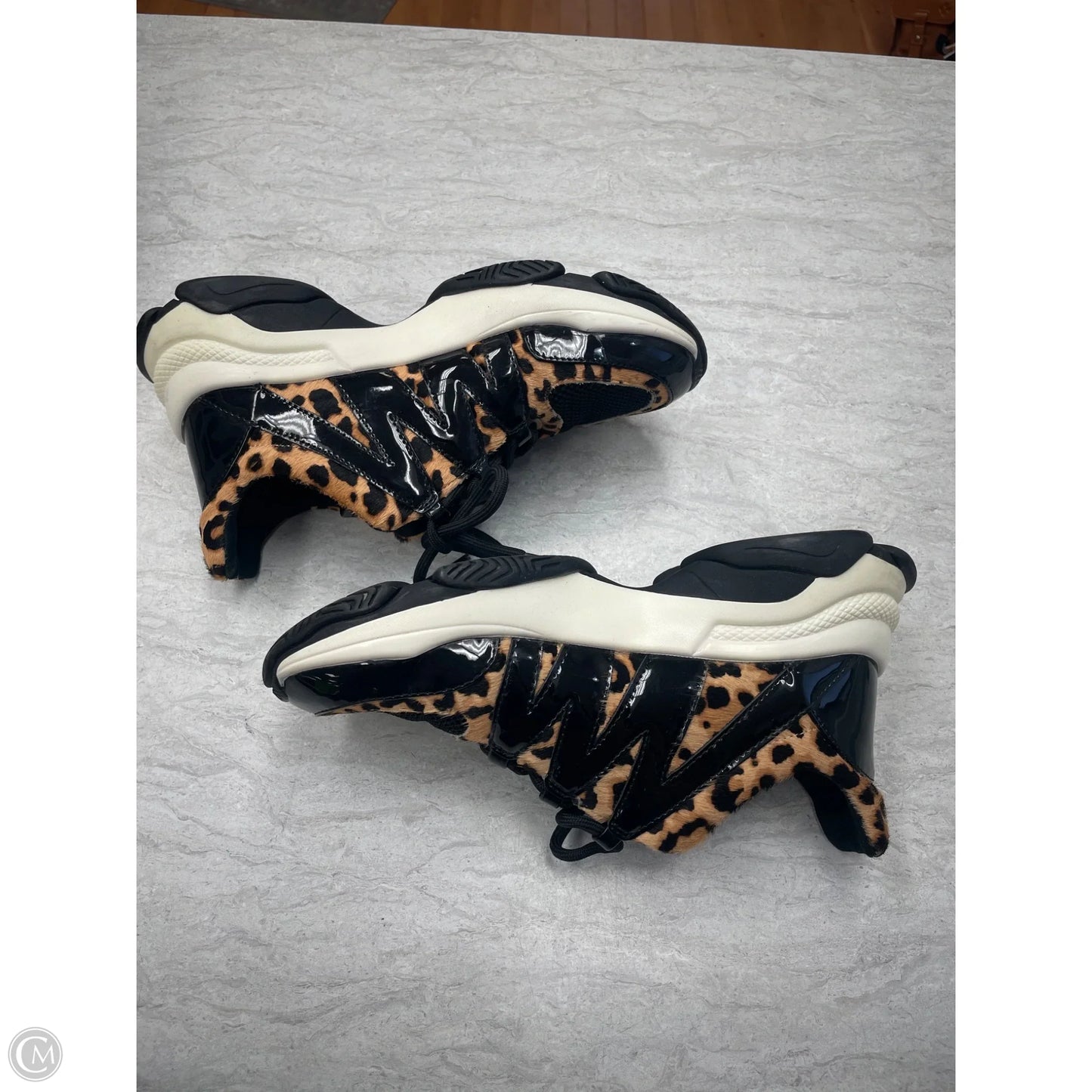 Shoes Sneakers By Steve Madden In Animal Print, Size: 7.5