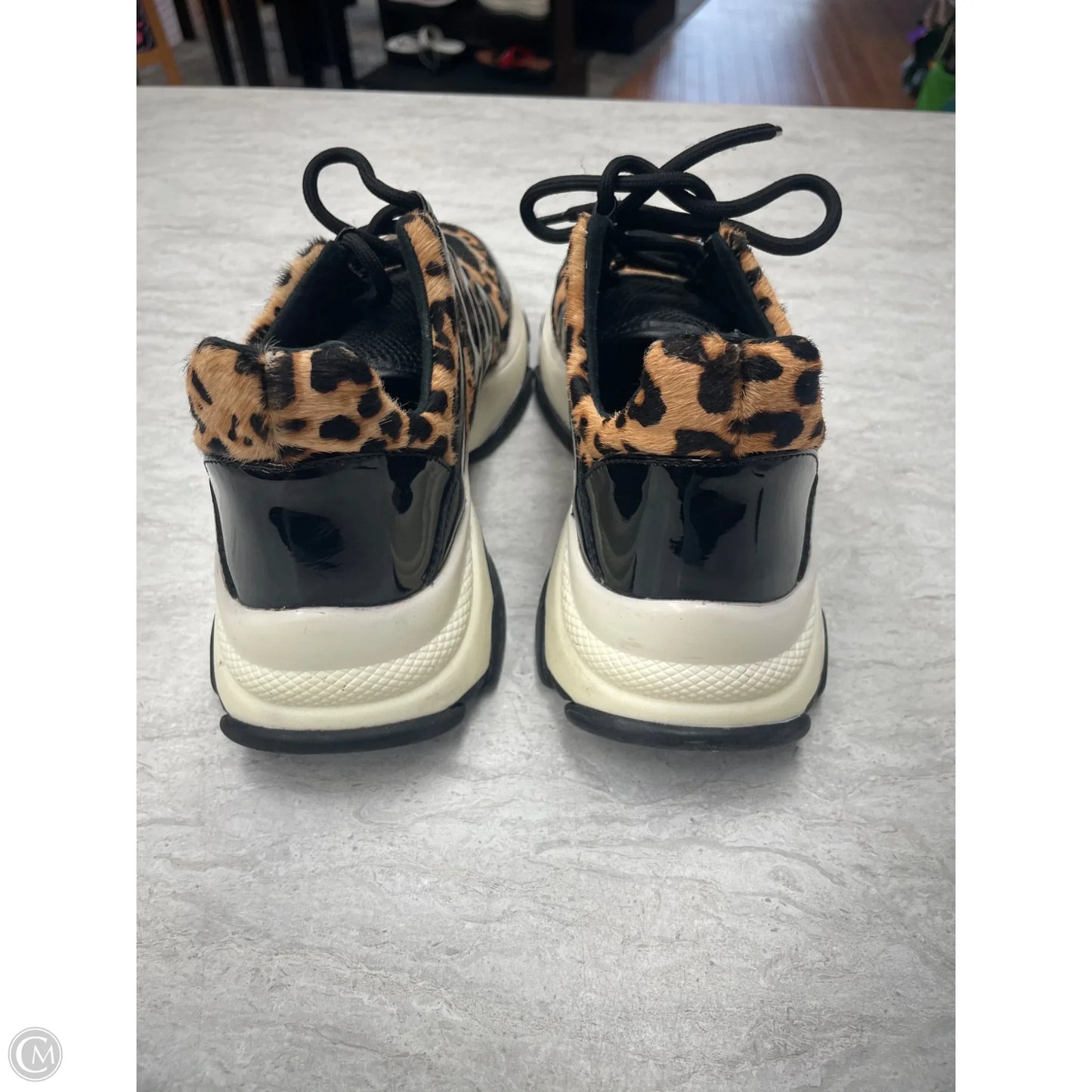 Shoes Sneakers By Steve Madden In Animal Print, Size: 7.5