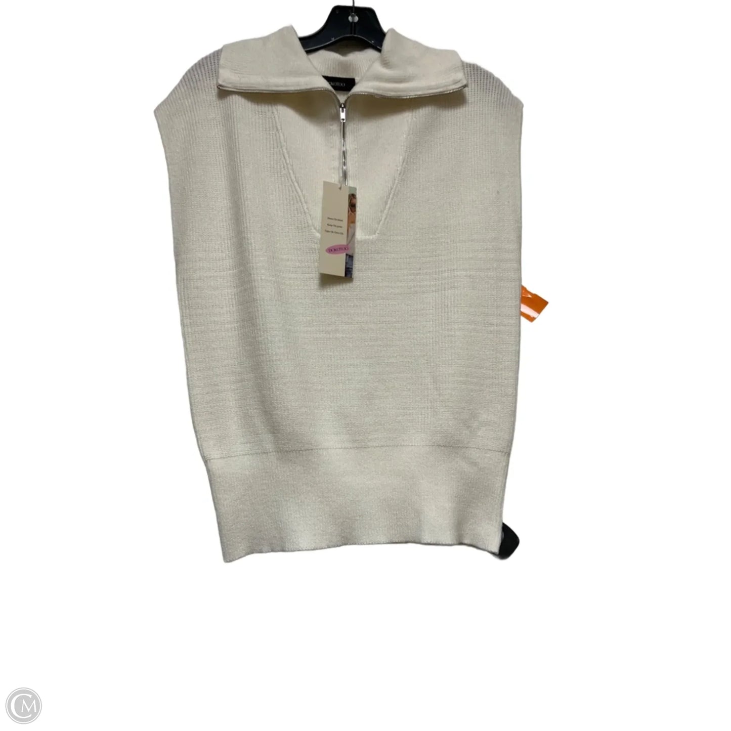 Top Sleeveless By Dokotoo In Ivory, Size: M