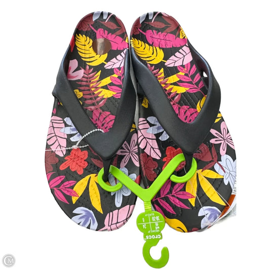 Sandals Flip Flops By Crocs In Tropical Print, Size: 8