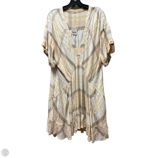 Dress Casual Short By Free People In Plaid Pattern, Size: L