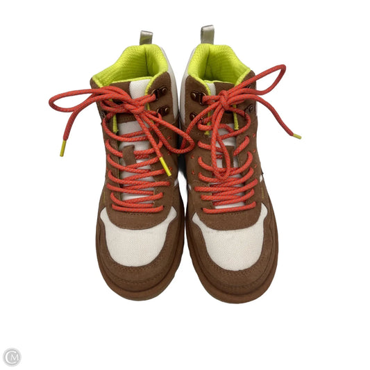Shoes Designer By Ugg In Brown & Green, Size: 7.5