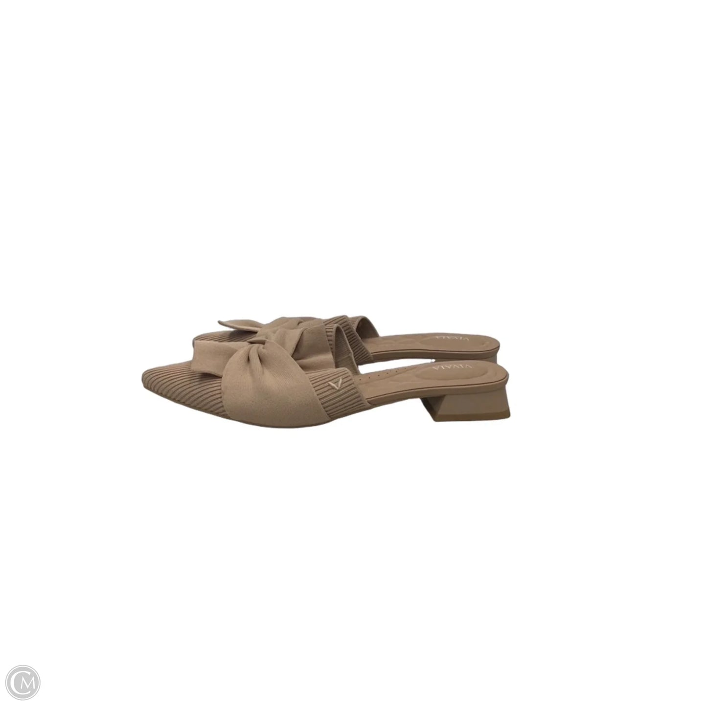Shoes Flats By Vivaia In Tan, Size: 10.5