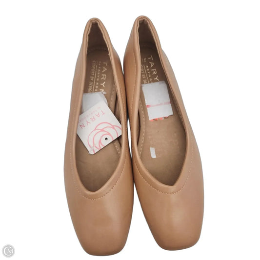 Shoes Flats By Taryn Rose Shoes In Tan, Size: 8.5