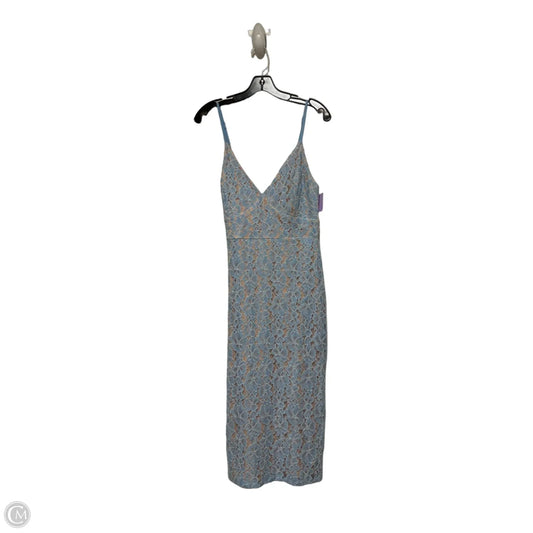 Dress Casual Short By Clothes Mentor In Blue & Cream, Size: M