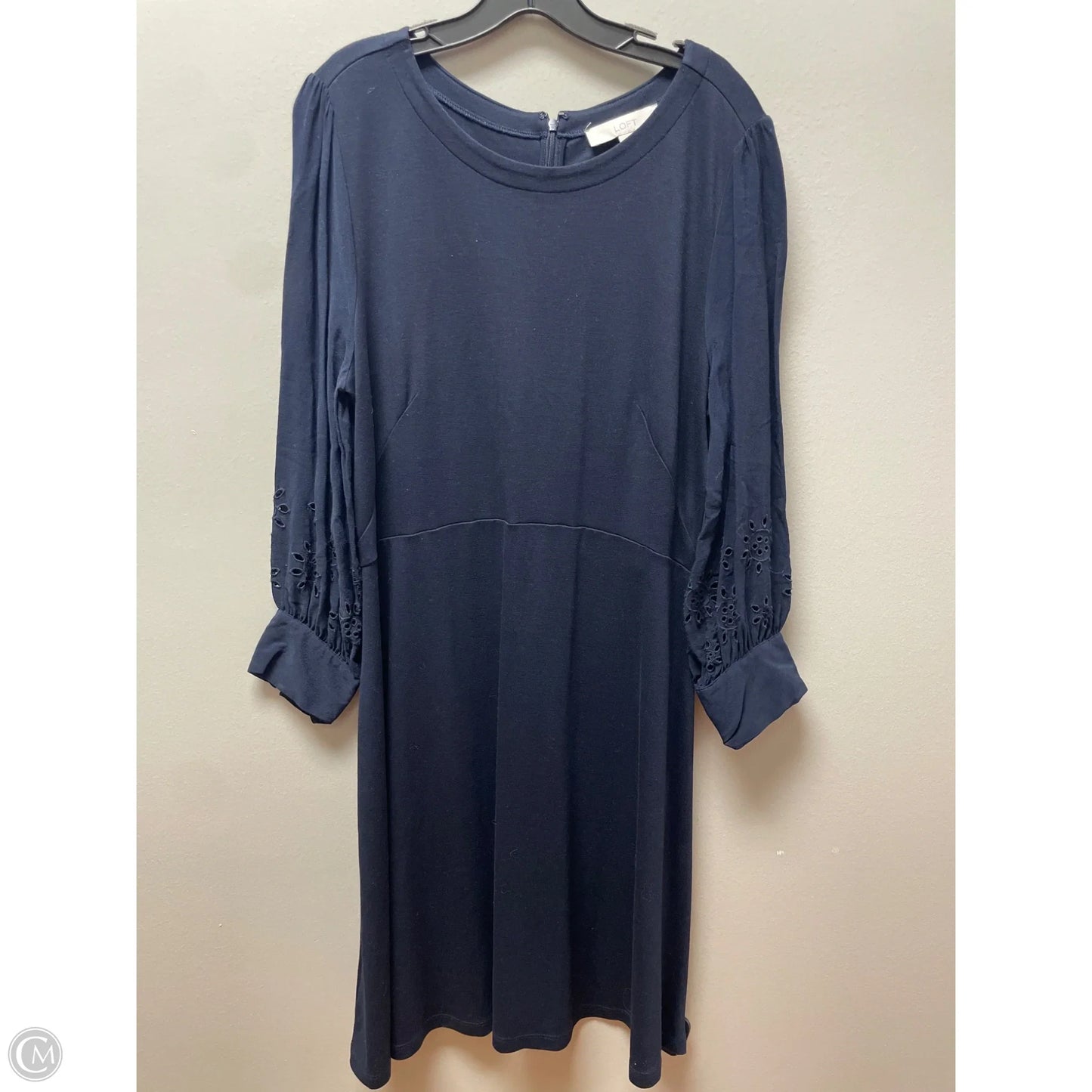 Dress Casual Short By Loft In Navy, Size: L