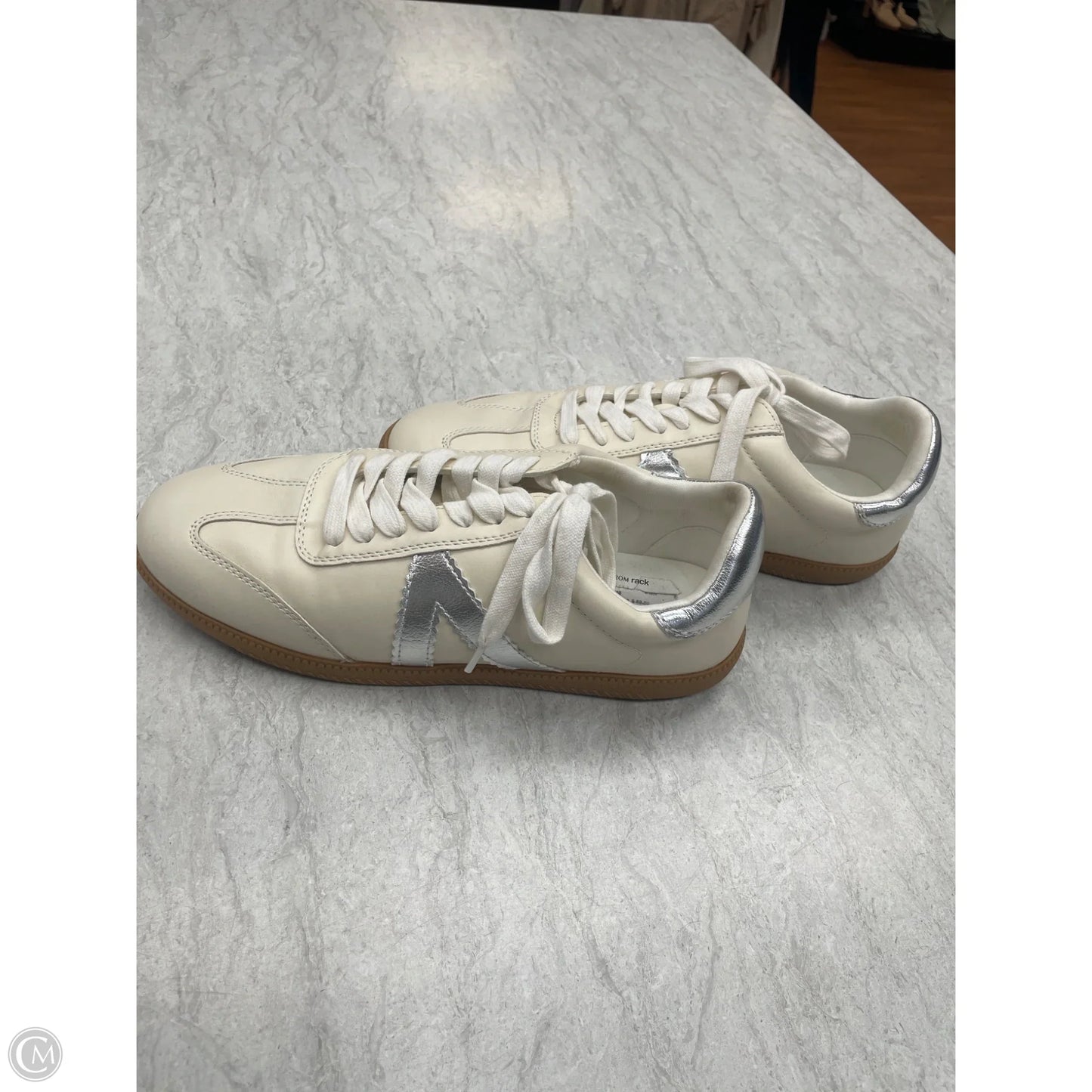 Shoes Sneakers By Mia In Cream, Size: 10