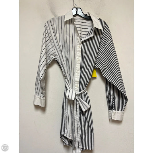 Dress Casual Short By Express In Striped Pattern, Size: Xs