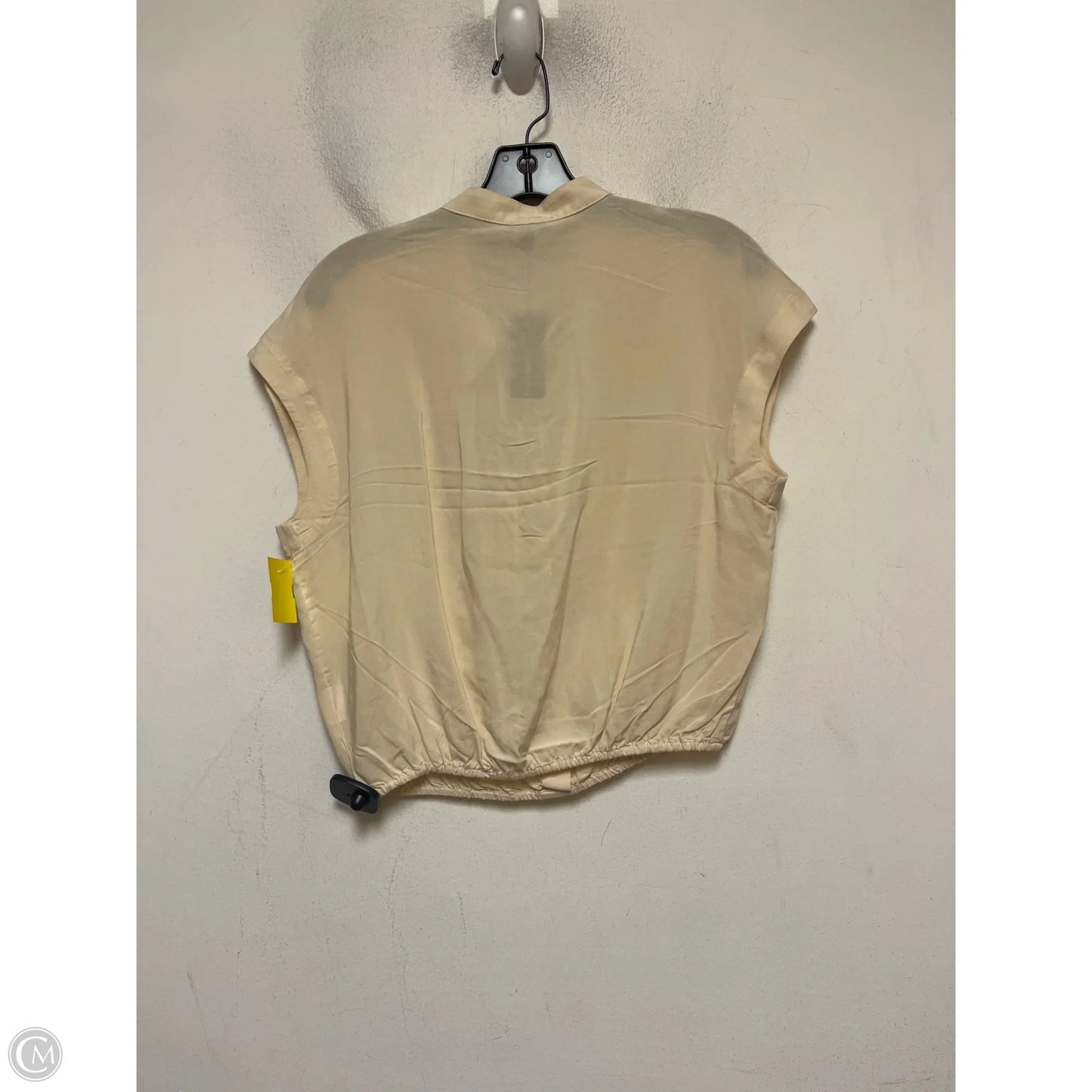 Top Sleeveless By Express In Cream, Size: Xs
