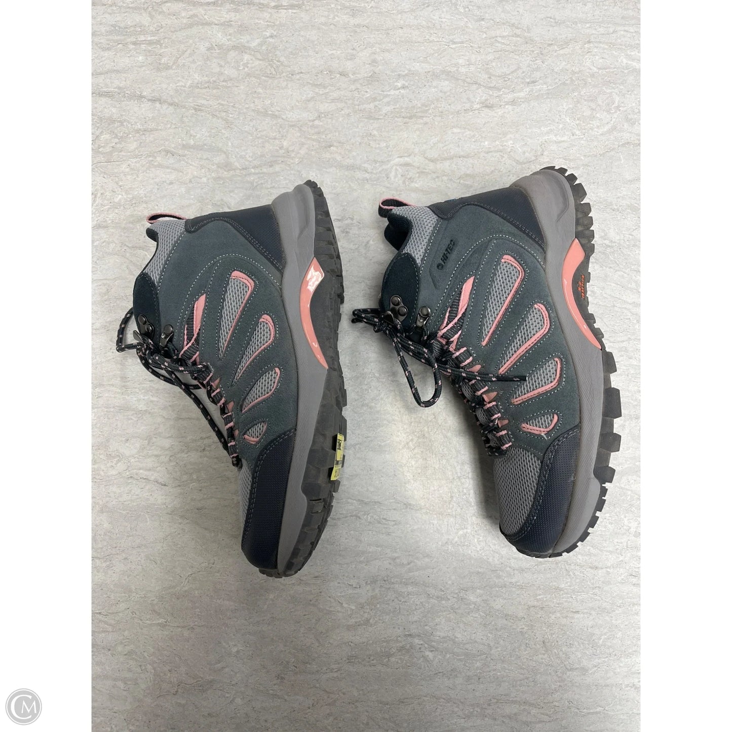 Boots Hiking By Clothes Mentor In Grey & Pink, Size: 8