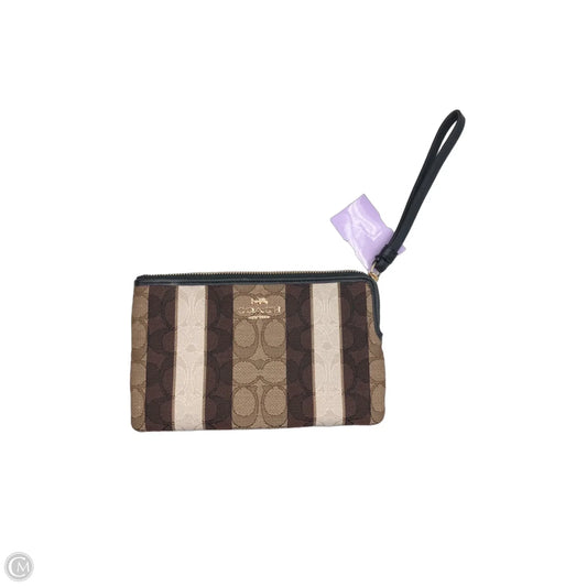 Wristlet Designer By Coach, Size: Medium