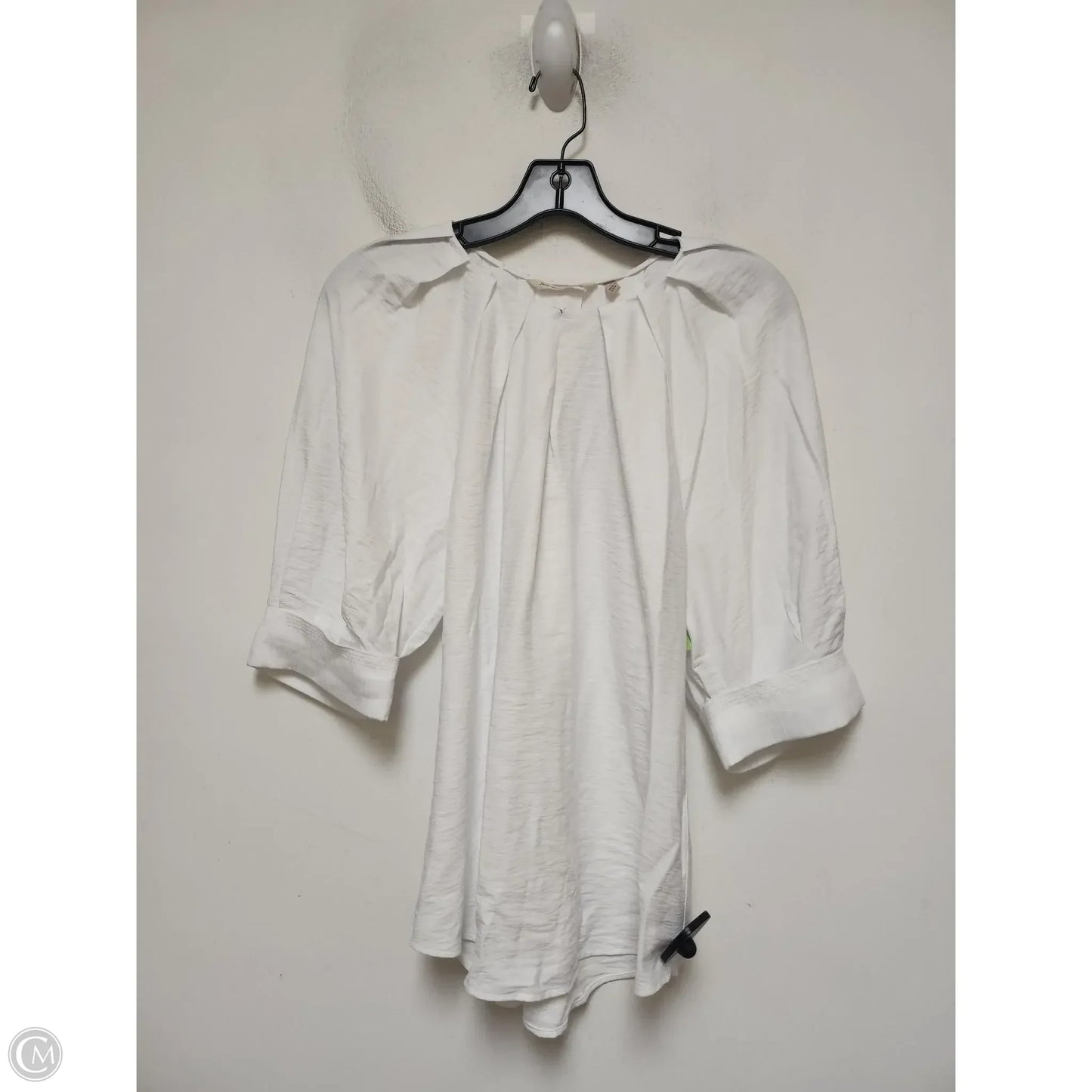 Top Short Sleeve By Soft Surroundings In White, Size: Xs