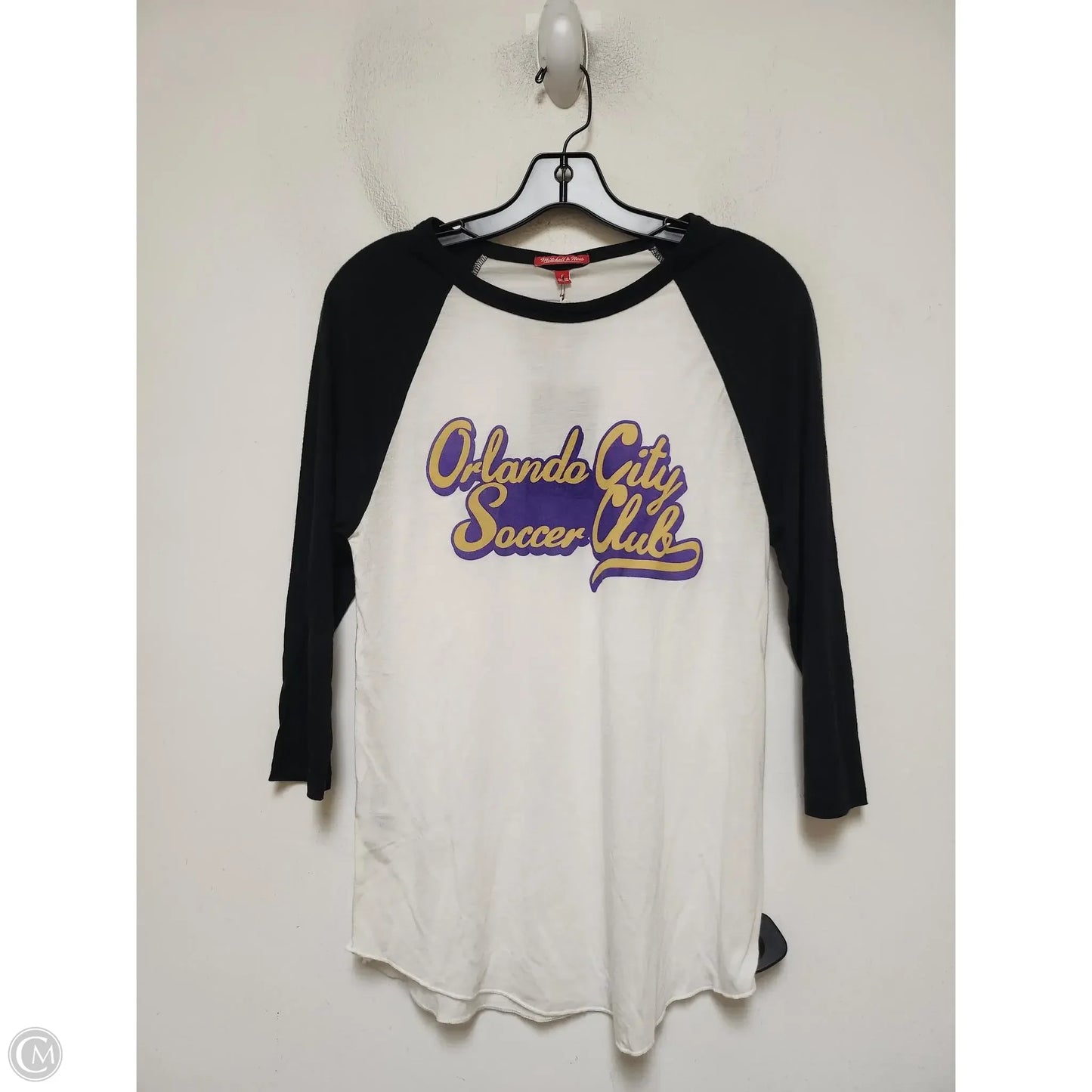 Athletic Top Long Sleeve Crewneck By Clothes Mentor In Black & White, Size: S