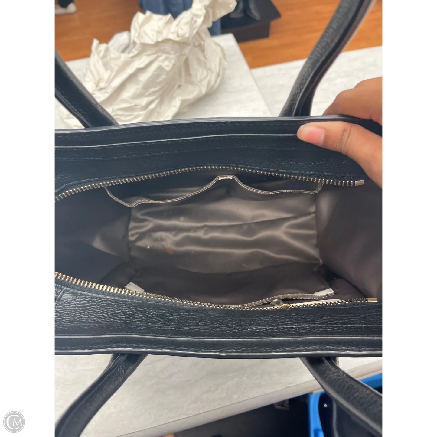 Handbag By Henri Bendel, Size: Large