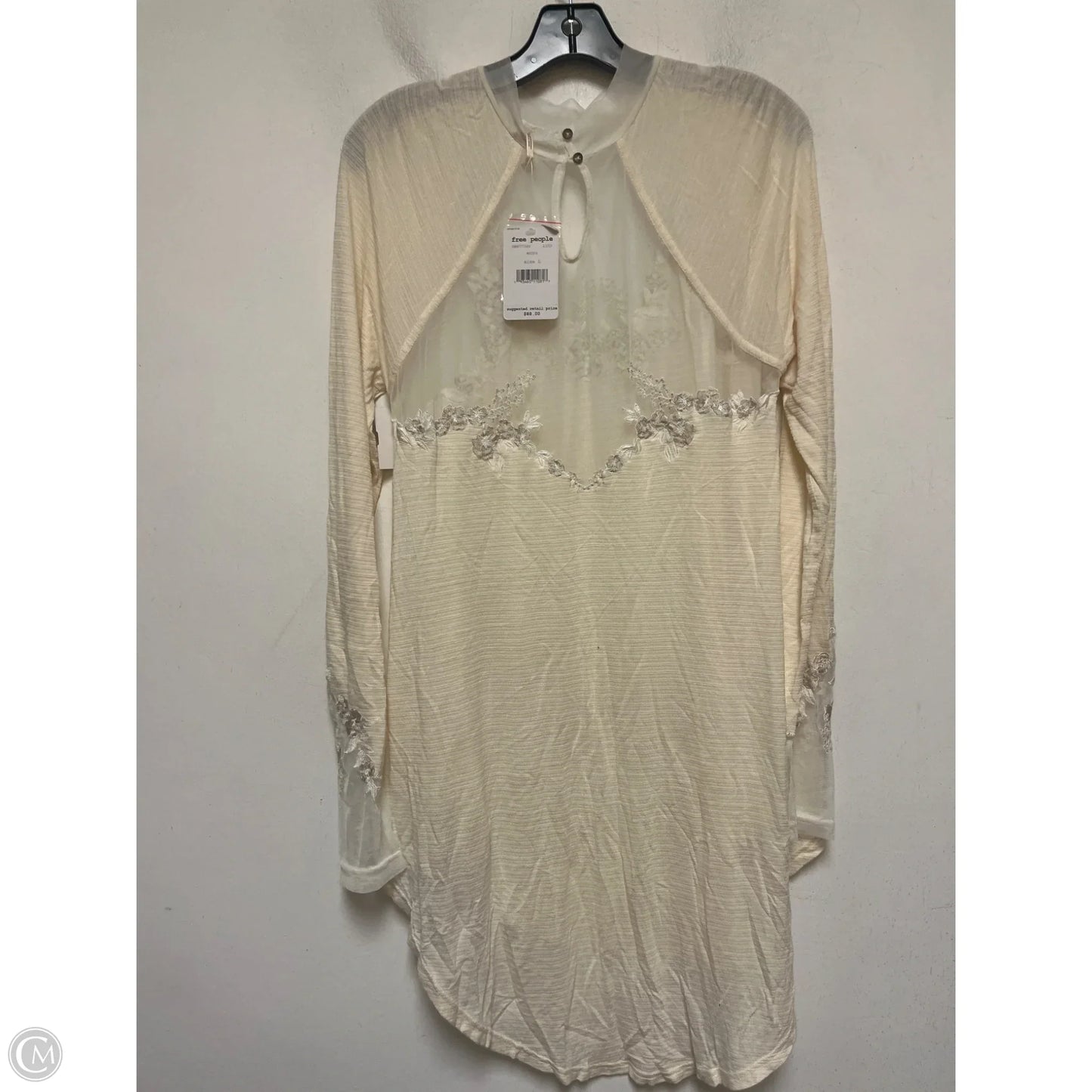 Top Long Sleeve By Free People In Cream, Size: L