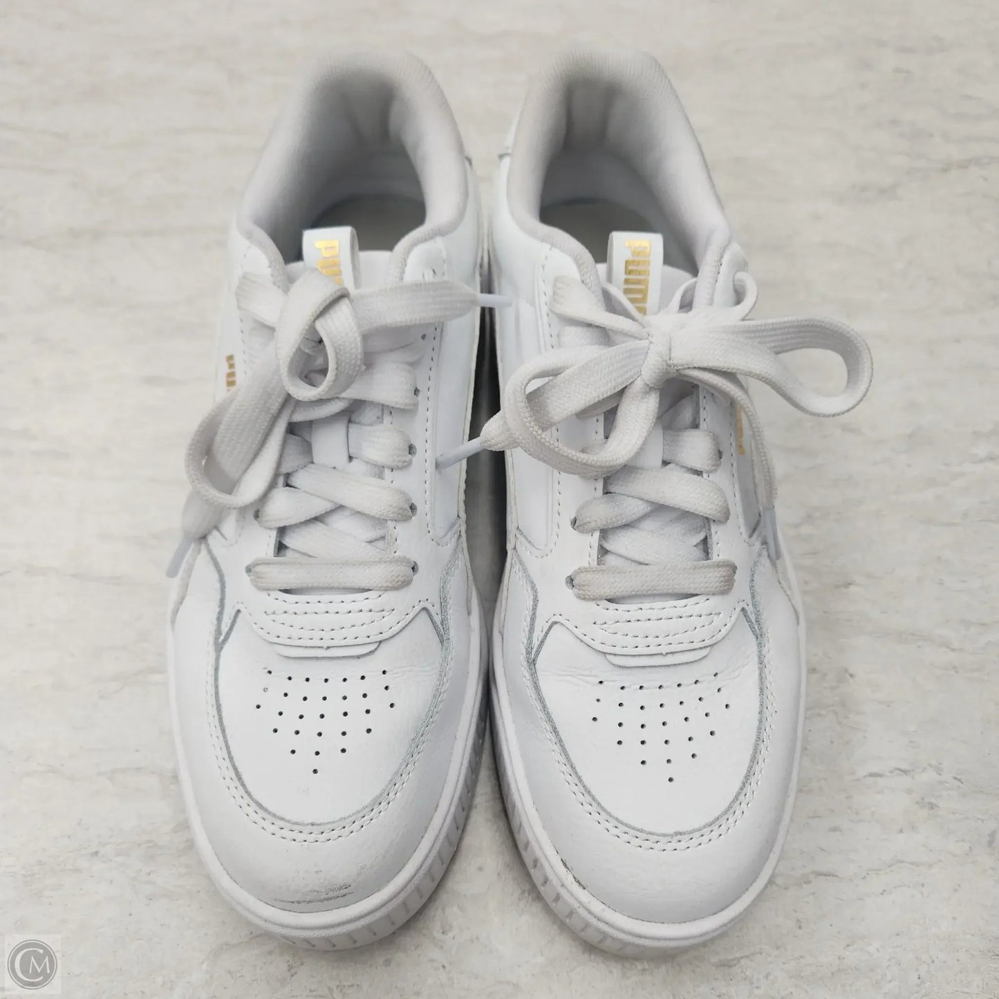 Shoes Sneakers By Puma In White, Size: 8