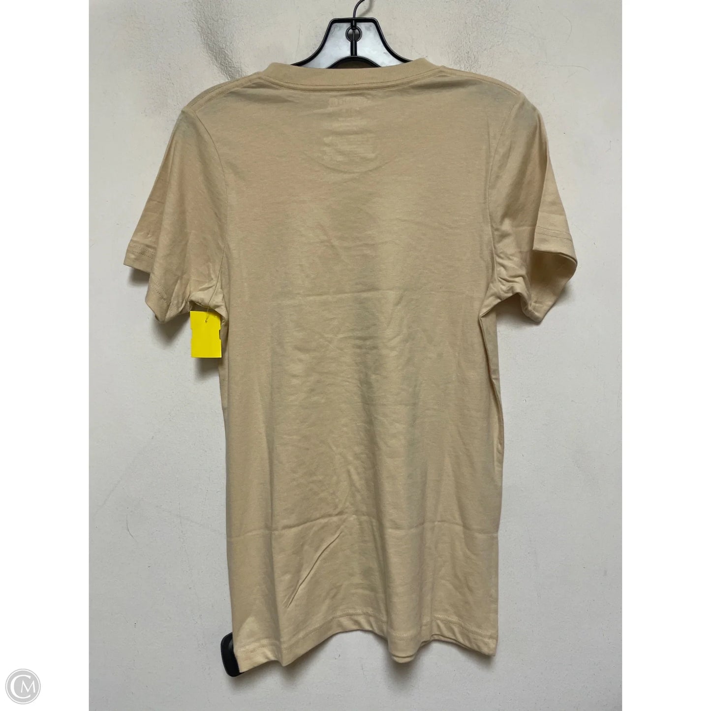 Top Short Sleeve Basic By Clothes Mentor In Tan, Size: S