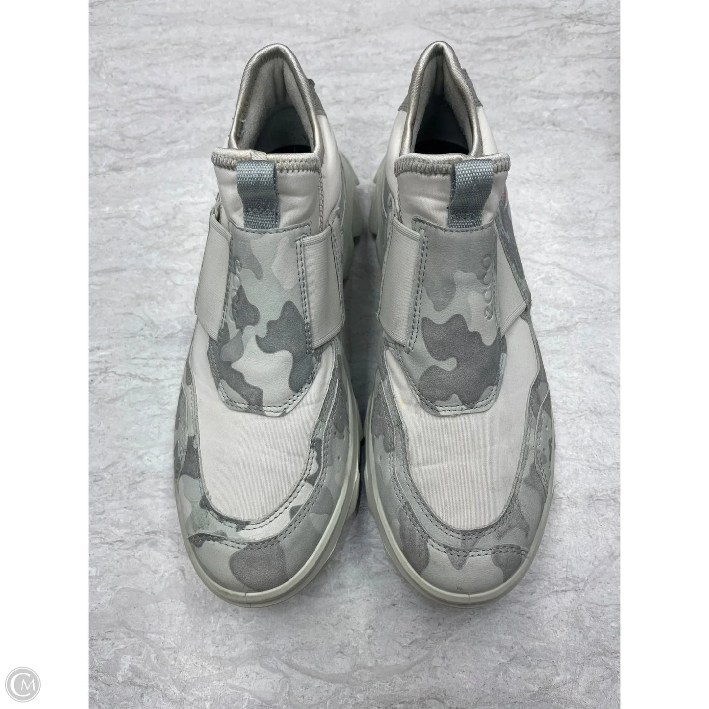 Shoes Sneakers By Ecco In Camouflage Print, Size: 7.5
