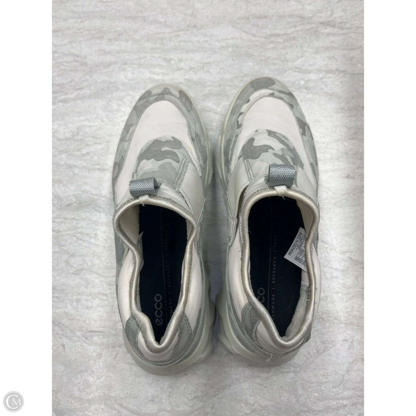 Shoes Sneakers By Ecco In Camouflage Print, Size: 7.5