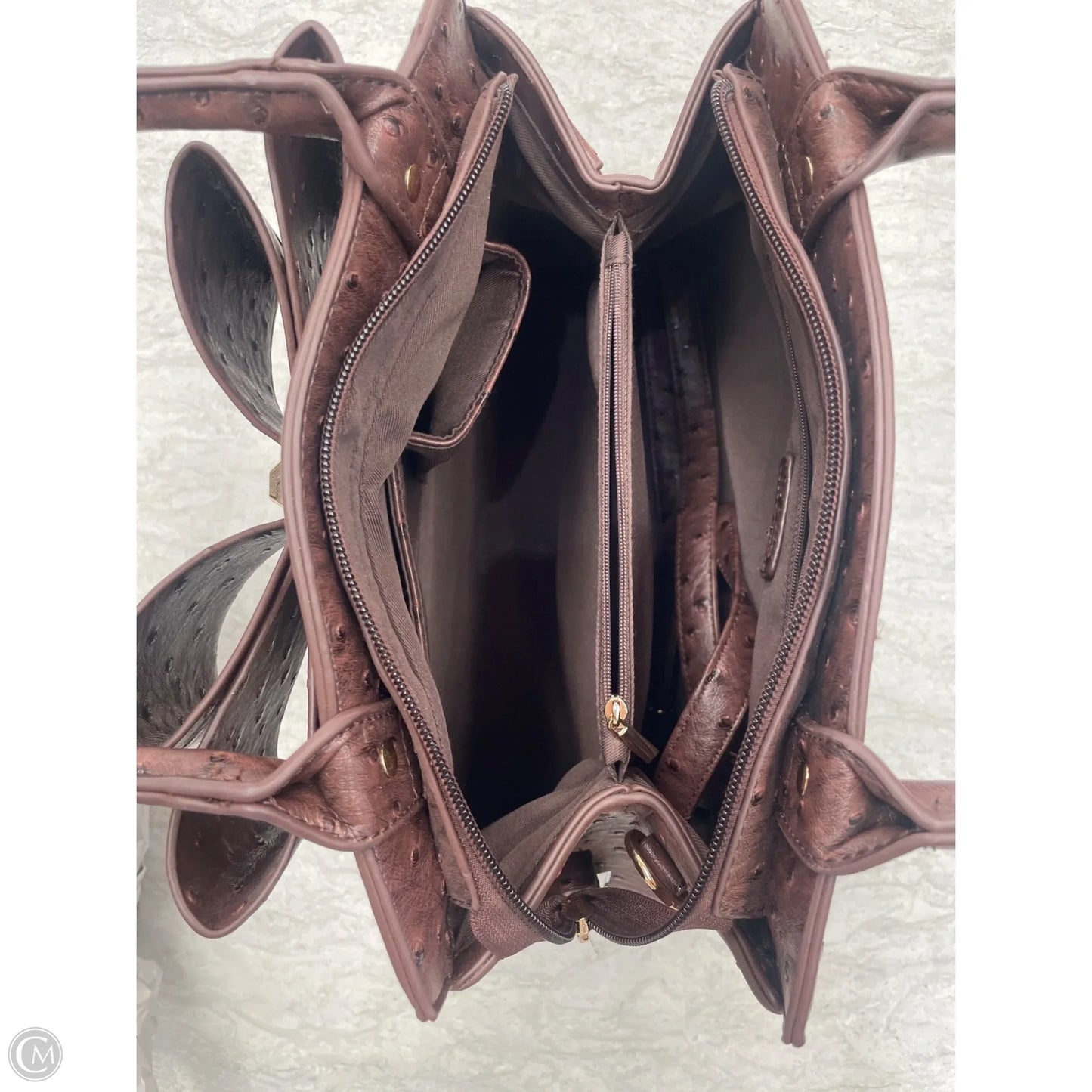 Handbag By Clothes Mentor, Size: Medium