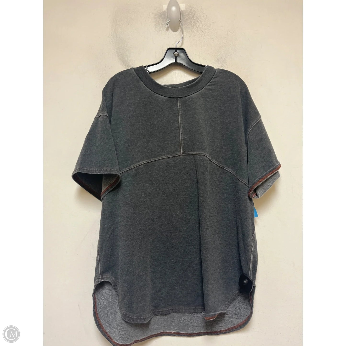 Top Short Sleeve By Free People In Grey, Size: Xs