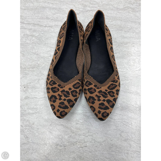 Shoes Flats By Mia In Animal Print, Size: 9.5