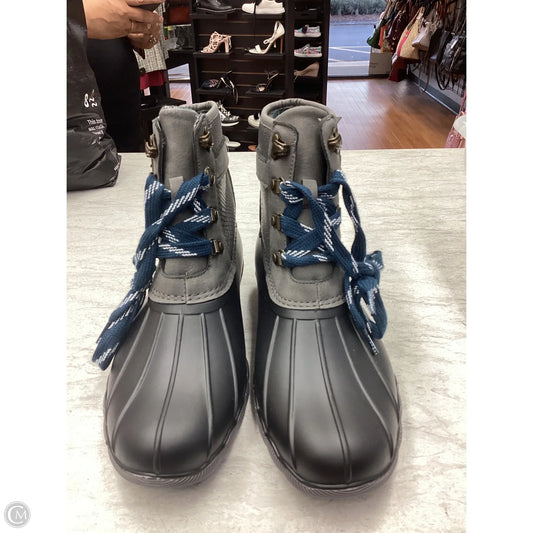 Boots Rain By Maurices In Black & Grey, Size: 9.5