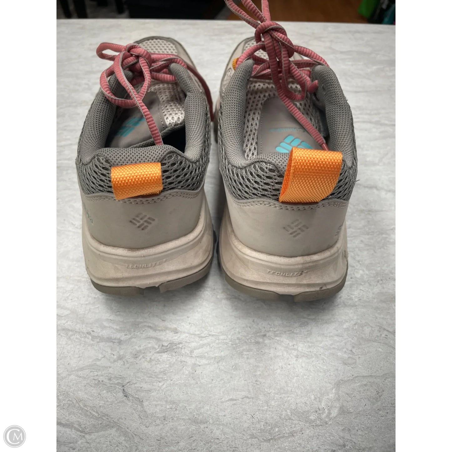 Shoes Athletic By Columbia In Taupe, Size: 8.5