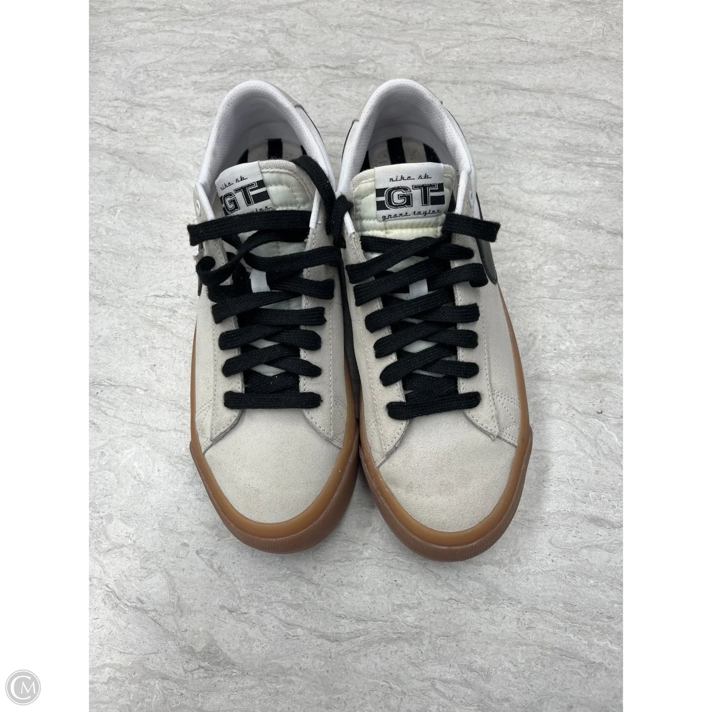 Shoes Sneakers By Nike In Tan & White, Size: 8