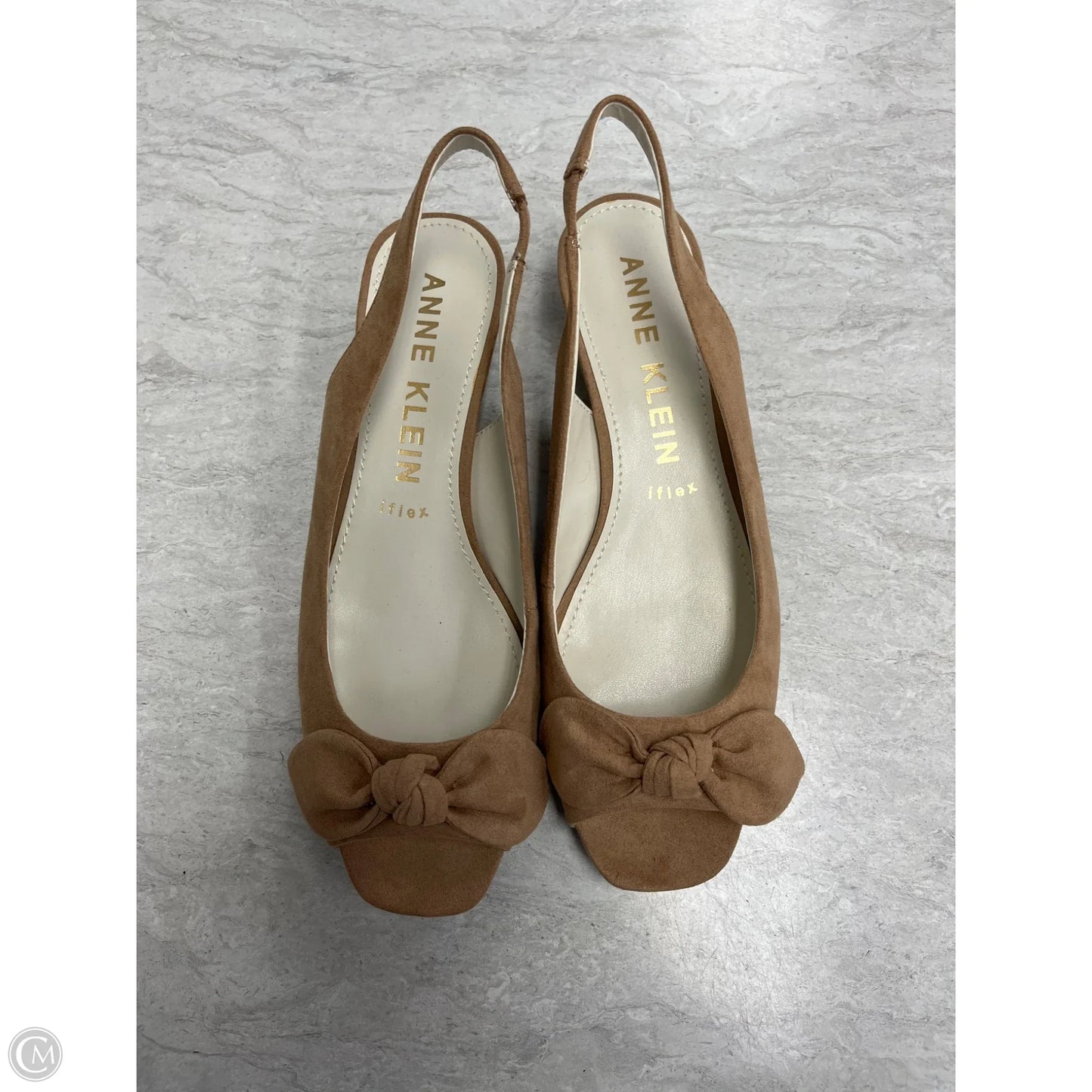 Shoes Flats By Anne Klein In Tan, Size: 9