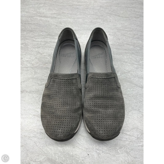 Shoes Flats By Dansko In Grey, Size: 6.5