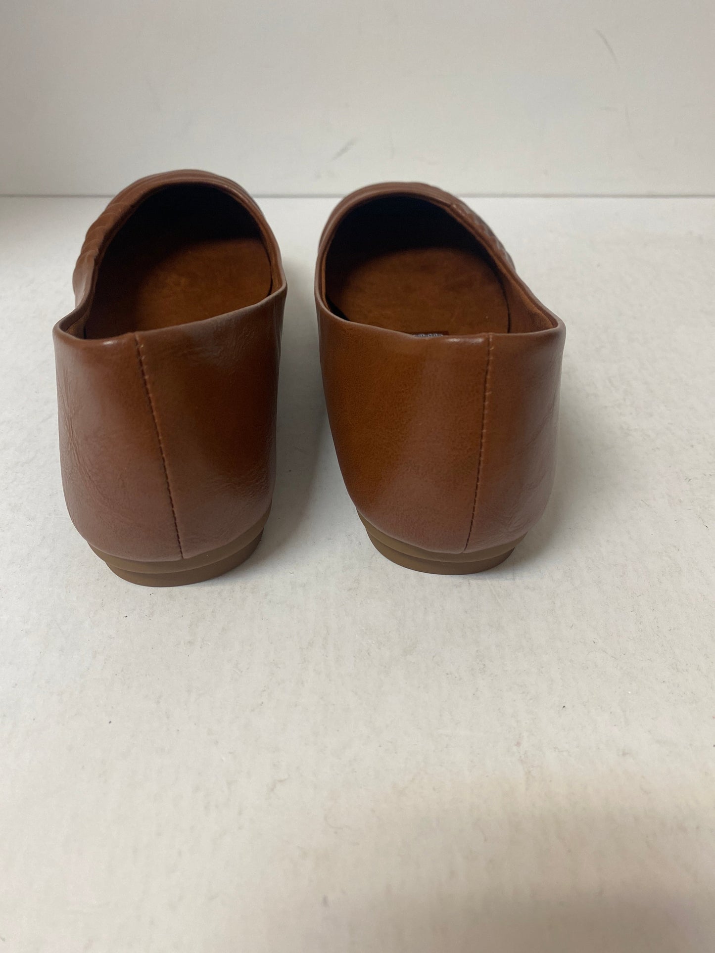 Shoes Flats By East 5th In Brown, Size: 6.5