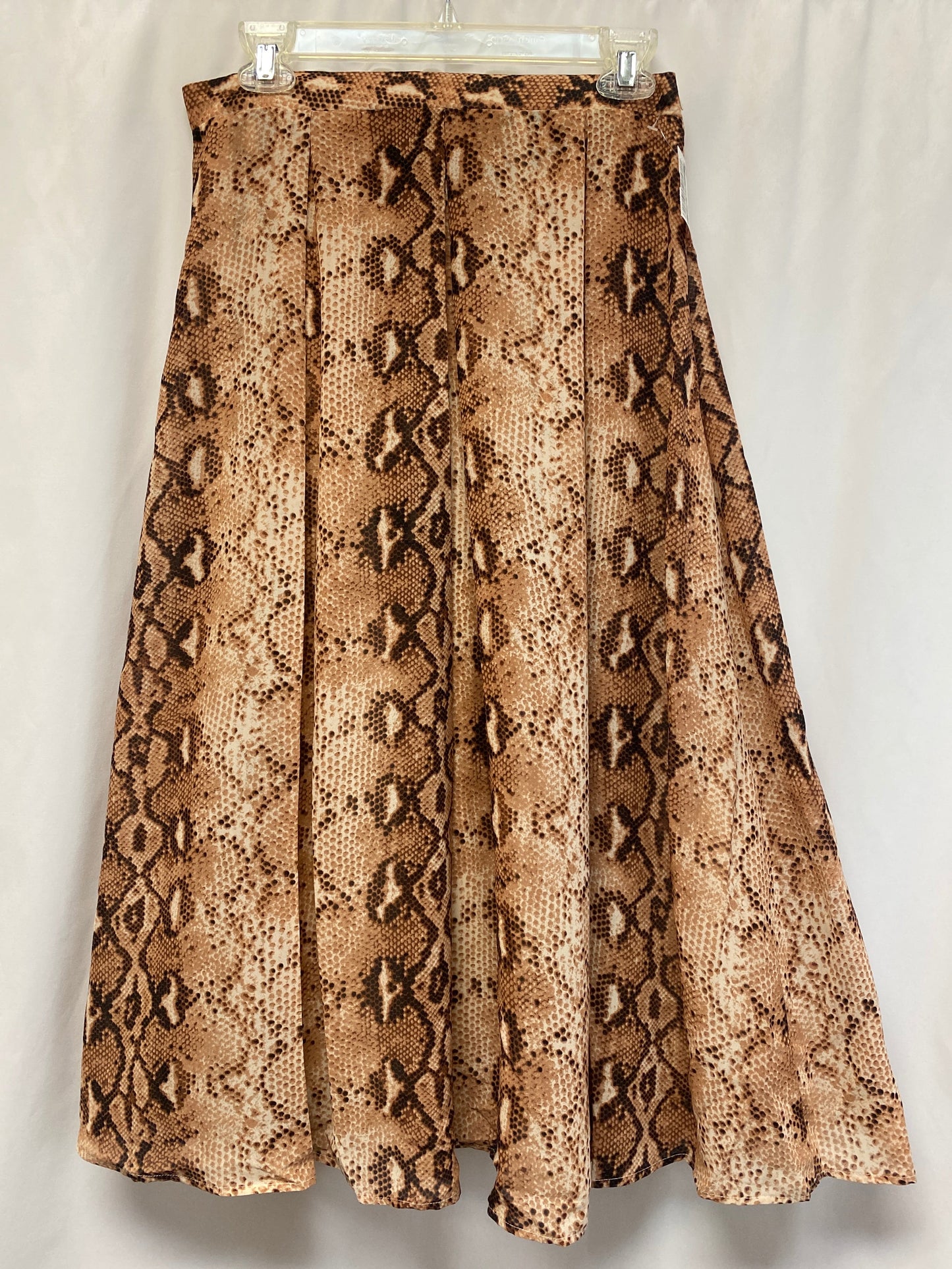 Skirt Maxi By Clothes Mentor In Animal Print, Size: L